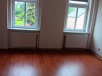 K pronájmu byt v soukromém vlastnictví 1+1 (56 m2) v Oseku, ulice Nelsonská 234 - WhatsApp Image 2026-08-01 at 19.24.01