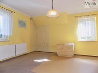 Prodej rodinného domu 153 m2 s pozemkem 738 m2 ve Družstevní ulici, Děčín-Bělá - DSCN9270a