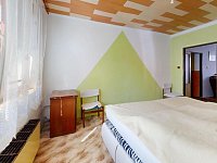 Prodej rodinného domu se zahradou, Raná u Loun  - RD-pozemek--Bedroom 2