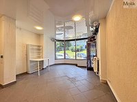 Pronájem obchodních prostor, 23 m2, ul. U Stadionu, Most - Obchodní část
