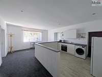 Prodej rodinného domu 5+2 (252 m2), Horní Ves 12, Litvínov - Horní Ves - PXL_20260811_132844053
