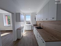 Pronájem rodinného domu 268 m2, se zahradou a dvěma garážemi, Sportovní 161/9, Dubí - Běhánky - PXL_20260812_130104859