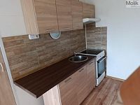 Prodej bytu 1+kk, OV, 32 m2,  Ústí nad Labem - Krásné Březno,  ulice V Oblouku
