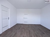 Pronájem bytu 3+kk, 95 m2, se zahradou a garáží, ul. Sportovní 161/9, Dubí - Běhánky - PXL_20260812_133330292