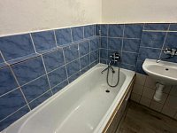 Prodej bytu 2+1, ul. Tř. Budovatelů - WhatsApp Image 2026-08-24 at 11.10.19 (2)