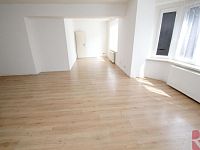 Prodej vícegeneračního domu 190m2 + půda na pozemku 600m2, 2 byty, sklep, půda - fotografie