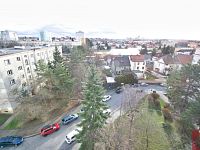 Pronájem 3kk 56m2 P10 Strašnice, ul. Sečská, 3x balkon 10m2, částečně zařízen - fotografie