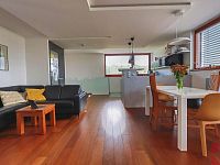 Prodej luxusního bytu 4kk 116m2 + terasa 58m2, P10 Uhříněves, ul. V Bytovkách, GS, sklep, komora - Foto 10