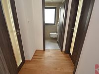 Exkluzivně prodej moderní novostavby 3kk 74m2 v Rezidenci Slepá, terasa, balkon, garáž, zahrada - Foto 15