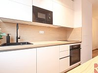 Prodej bytu v OV, 3+1 75m2, P8 Bohnice, ul. Feřtekova, poctivá rekonstrukce, lodžie, sklep - Foto 9