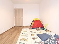 Prodej bytu v OV, 3+1 75m2, P8 Bohnice, ul. Feřtekova, poctivá rekonstrukce, lodžie, sklep - Foto 21