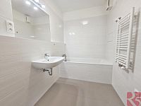 Pronájem 2kk 55m2 P3 Žižkov, ul. V zahrádkách, terasa, sklep, garáž, nezařízen - Foto 9