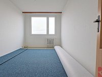 Pronájem 3+1 80m2 P4 Michle, ul. Hadovitá, metro, tramvaj, lodžie, samostatné pokoje - Foto 4