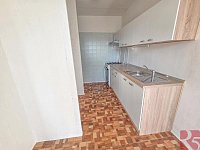 Pronájem 3+1 80m2 P4 Michle, ul. Ohradní, metro, tramvaj, lodžie, samostatné pokoje - Foto 16
