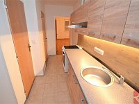 Pronájem 1kk 35m2, P4 Pankrác, ul. Sdružení, rekonstrukce, nezařízen - Foto 6