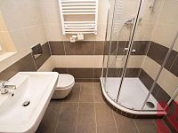 Pronájem novostavby 2kk 53m2, P4 Michle, ul. Hadovitá, terasa 20m2, sklep, garáž - Foto 9