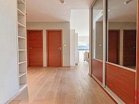 Prodej luxusního bytu 4kk 118m2 + terasa, zahrada, Uhříněves, ul. V Bytovkách, 2xGS, sklep, komora - Foto 9