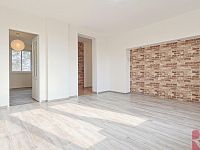 Prodej 3+1 79m2, Pátek u Poděbrad, OV, balkon, sklep, garáž, zahrada - Foto 2