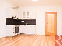 Prodej 2kk 56m2 P9 Letňany, ul. Tupolevova, balkon, nezařízen