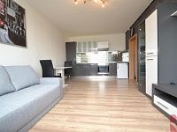 Pronájem 2kk 40m2, P4 Krč, ul. Štúrova, po rekonstrukci, částečně zařízen - Foto 2