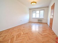 Pronájem 3kk 66m2, P10 Vršovice, ul. Přípotoční, rekonstrukce, tramvaj, nezařízen - Foto 3