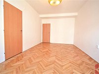 Pronájem 3kk 66m2, P10 Vršovice, ul. Přípotoční, rekonstrukce, tramvaj, nezařízen - Foto 4