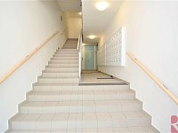 Pronájem 2kk 55m2 P3 Žižkov, ul. V zahrádkách, terasa, sklep, garáž, nezařízen - Foto 17