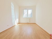 Pronájem novostavby 2kk 53m2, P4 Michle, ul. Hadovitá, terasa 20m2, sklep, garáž - Foto 9