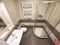 Pronájem novostavby 2kk 53m2, P4 Michle, ul. Hadovitá, terasa 20m2, sklep, garáž - Foto 12