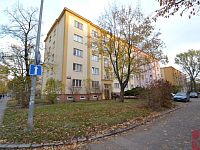 Pronájem 2+1 60m2, P4 ul. Kremličkova, neprůchozí pokoje, nevybaven - Foto 7