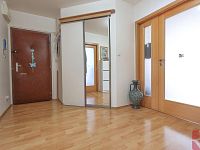 Prodej bytu 3+1 P4 Michle, ul. Ohradní, lodžie, sklep, volný výhled - Foto 13