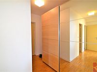 Pronájem 2kk 50m2 P10 Záběhlice, ul. Práčská, novostavba, balkon, garáž, nezařízen - fotografie