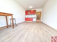 Pronájem 1kk P4 Kunratice, ul. Pod Haltýřem, novostavba, sklep - 20260622_152331.jpg