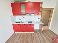 Pronájem 1kk P4 Kunratice, ul. Pod Haltýřem, novostavba, sklep