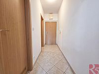 Pronájem 1kk P4 Kunratice, ul. Pod Haltýřem, novostavba, sklep - 20260622_154038.jpg