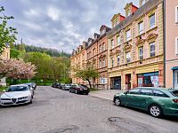 Prodej bytu 3+1, 86m2, Wolkerova, Karlovy Vary - Tuhnice - 22.jpg