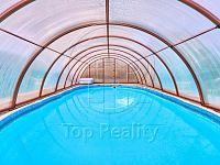 Rodinný dům s bazénem, pergolou a kouzelnou zahradou  Kfely u Ostrova - Foto 17