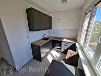 Pronájem bytu 1+1 Chodov, Revoluční - Foto 2