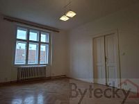 Pronájem bytu 3kk 90 m2, Trojická ul., Praha 2, metro Karlovo nám._tram. Palackého 5 min. pěší chůz - 6d67fea2-98b9-473a-a16f-072ac670e64d.jpeg