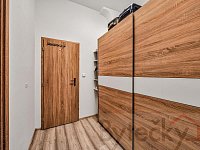 Pronájem obchodního prostoru s bytovou jednotkou 2+KK, celkem 96,38m2  Praha 5, Slivenecká 72/5 - Foto 8