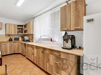 Prodej dvougeneračního rodinného domu s garáží či dílnou a zahradou 907 m2  Jesenice u Prahy - Foto 18