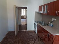 Pronájem bytu 2+1 65 m2 + balkon, J. Plachty, Praha 5-Smíchov, metro Anděl._tram. 5 min. pěší chůzí