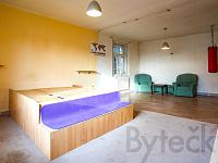 Patrový rodinný dům s pozemkem 482 m2, obec Pyšely - (7) Dum Pysely 15.jpg