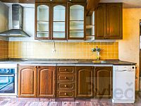 Patrový rodinný dům s pozemkem 482 m2, obec Pyšely - (7) Dum Pysely 2.jpg
