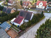 Patrový rodinný dům s pozemkem 482 m2, obec Pyšely - (7) Dum Pysely 22.jpg
