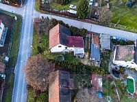 Patrový rodinný dům s pozemkem 482 m2, obec Pyšely - (7) Dum Pysely 25.jpg
