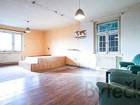 Patrový rodinný dům s pozemkem 482 m2, obec Pyšely - (7) Dum Pysely 8.jpg