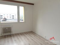 Slunný byt 1+1 na klidném místě u parku v Jílovém - Foto 3