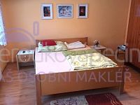 Samostatně stojící RD 3+1 se zahradou 1548 m2 a velkou stodolou - 20251013_170624.jpg