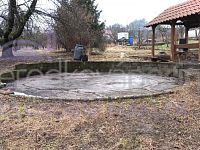 Prostorný RD 6+1 se zastřešenou terasou, garáží, pergolou a zahradou - 162086ab-28a6-4a0a-82fc-588dd93e648c.jpg